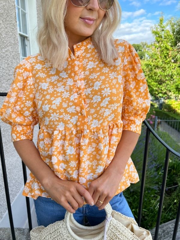 Cropped Floral Peplum Top - Apricot